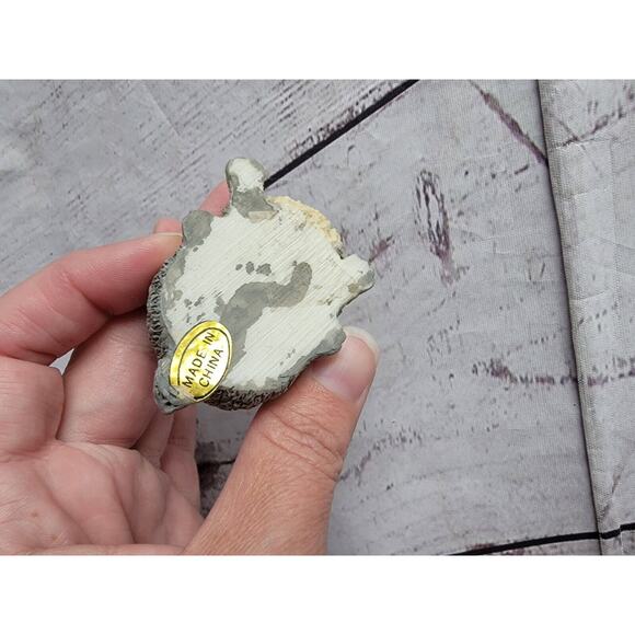 Vntg textured Gray Sitting Bunny Rabbit Sitting Easter Decor Statue 2 Inches - Picture 6 of 8